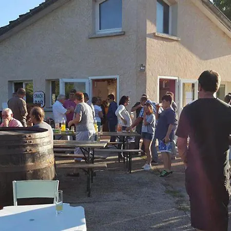 Mobil-home Confortable Avec Terrasse, 3 Pour 6 Personnes - Api-1-52-752 Sireuil (Charente)